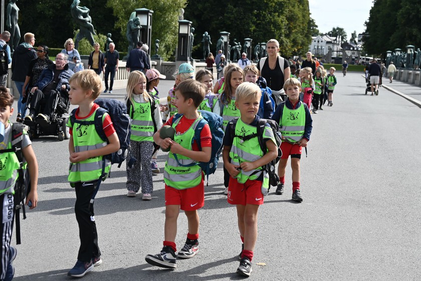 Noruega tiene un informe que pone por las nubes prohibir los móviles en las escuelas. Es bastante más complicado