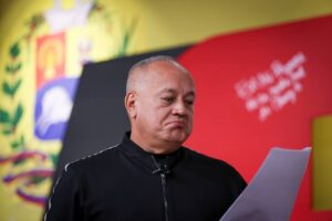 Diosdado Cabello pide al CNE revisar las adhesiones a candidaturas presidenciales: “Ellos son tramposos”