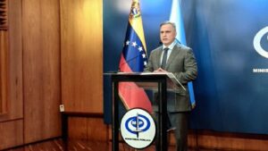 Fiscal General denunció a medios internacionales de ser "apologistas al terrorismo y al delito"