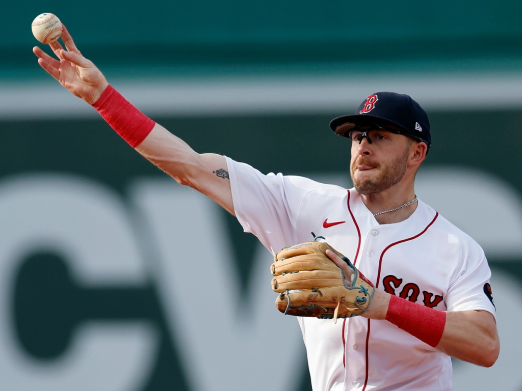 Story será operado del hombro 