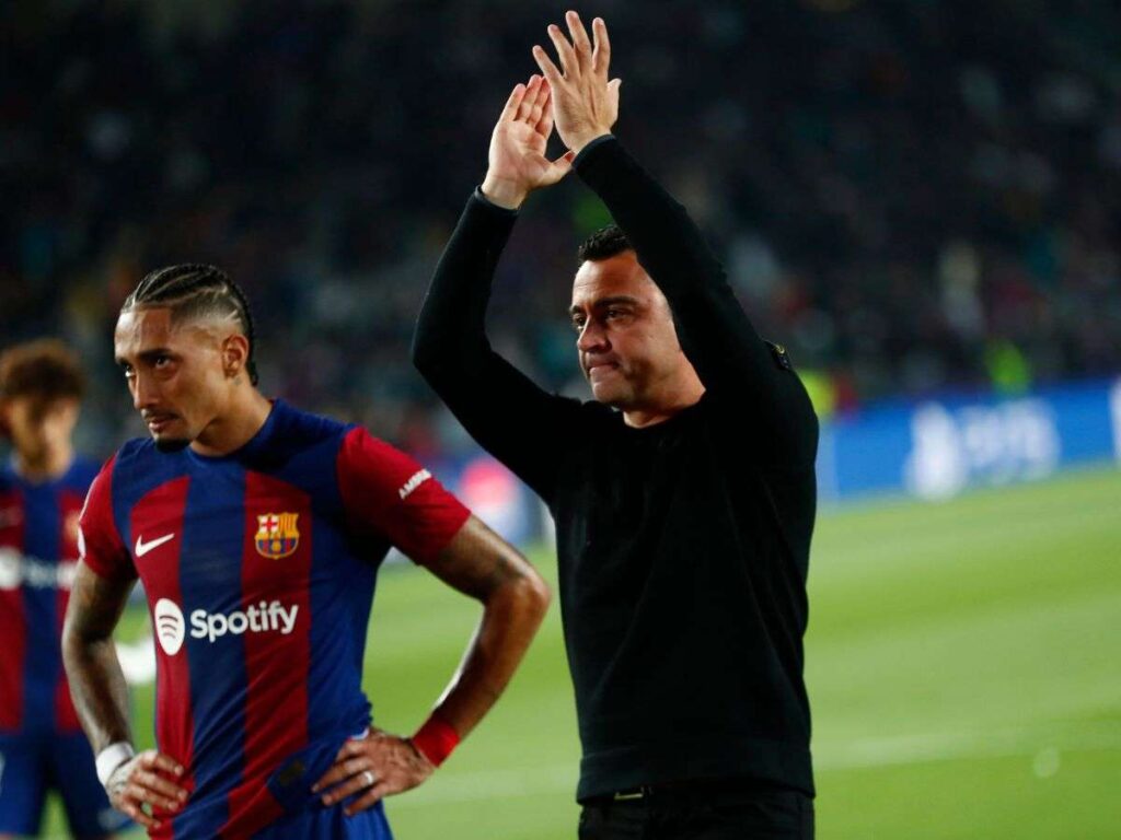 Xavi: "La expulsión marca la eliminatoria"