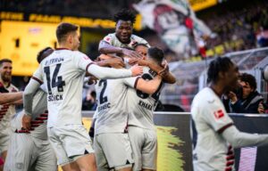 leverkusen invicto
