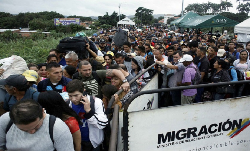 migrantes venezolanos habrían generado ingresos fiscales por más de US$800 millones en Colombia durante 2023