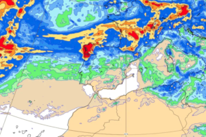 Mientras parte del país se prepara para un río atmosférico cargado de agua, AEMET ya teme la inminente llegada del verano
