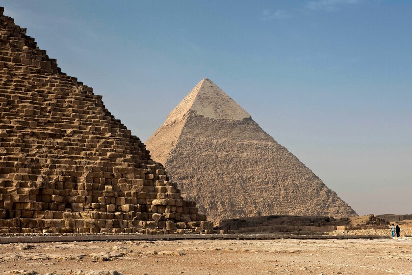 Tras escanear un "área en blanco" bajo las pirámides de Giza, hemos encontrado algo aún más misterioso: una estructura en L