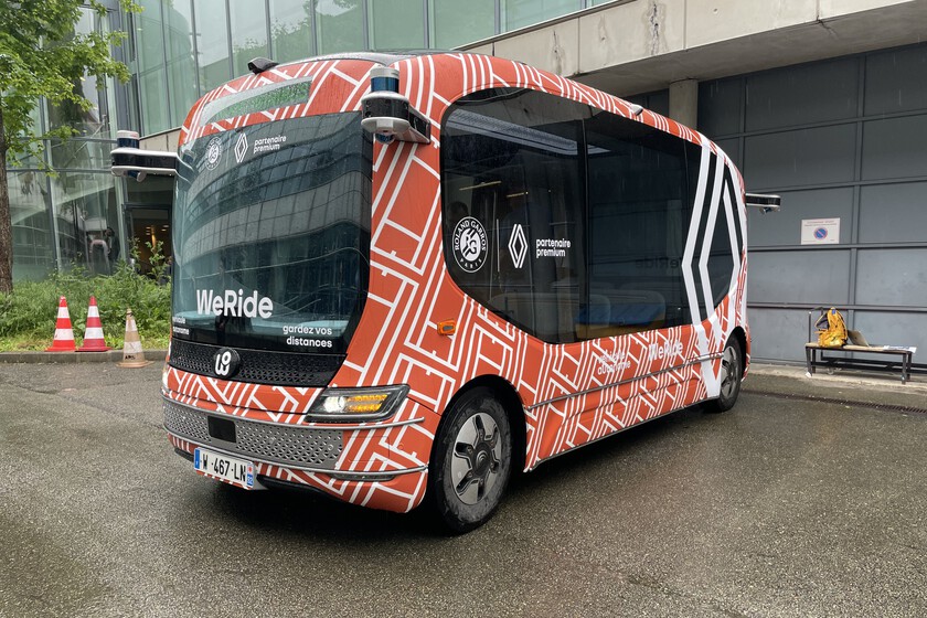 Renault tiene claro cómo debe ser el robotaxi del futuro. Ya tiene uno preparado y nos hemos subido
