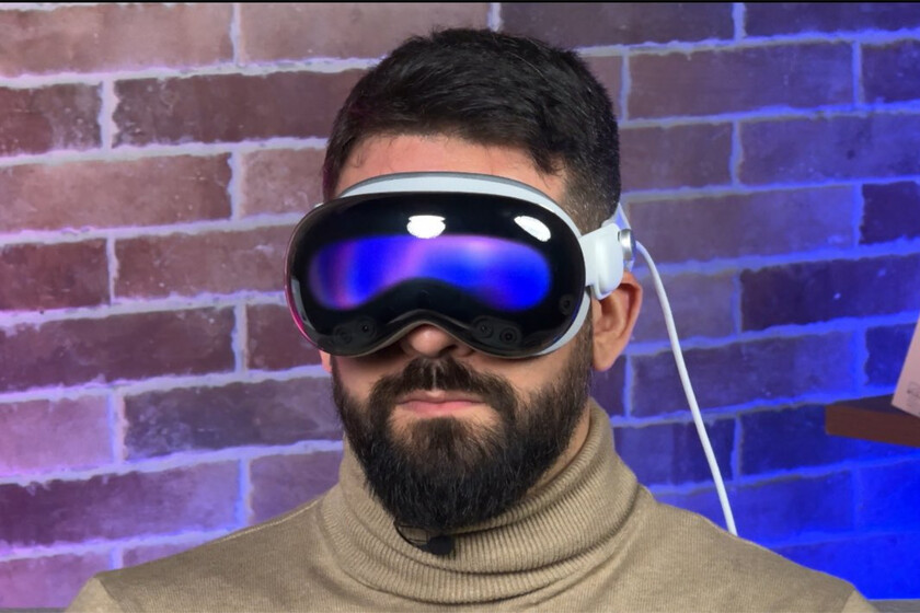 Las Vision Pro de Apple saldrán al fin de Estados Unidos. En España todavía tendremos que esperar, según Gurman