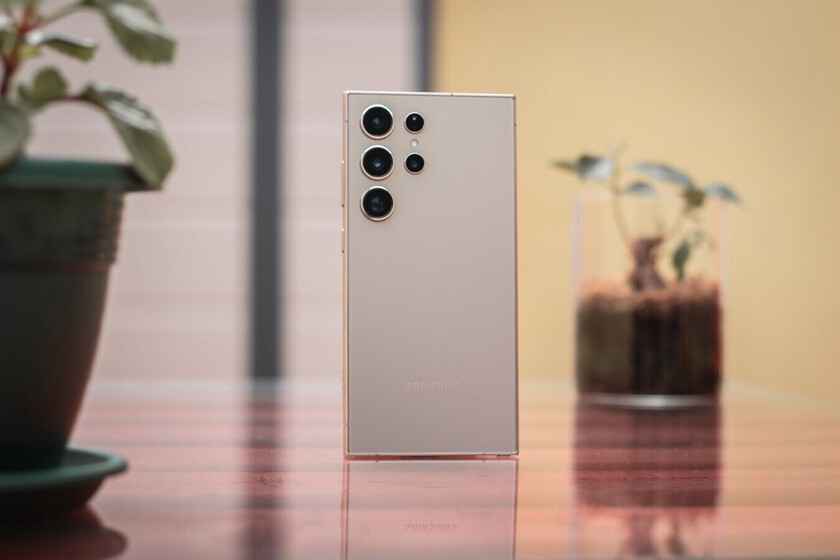 El teléfono más potente del mercado para muchos expertos es este de Samsung con Android 14 que se queda ahora a precio mínimo