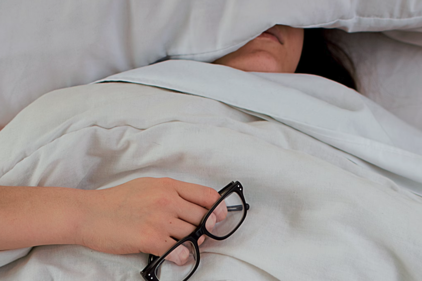 Esta es la mejor hora para irse a dormir según la ciencia del sueño (y la cantidad de horas recomendadas)