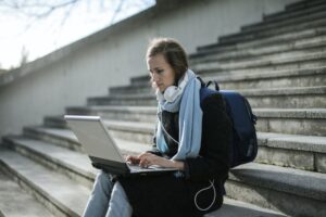 cinco años después, su empleabilidad sigue siendo bajísima