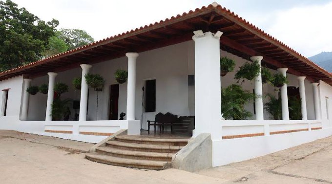 Gobierno nacional restauró la Casona Ibarra de la UCV para el encuentro estudiantil