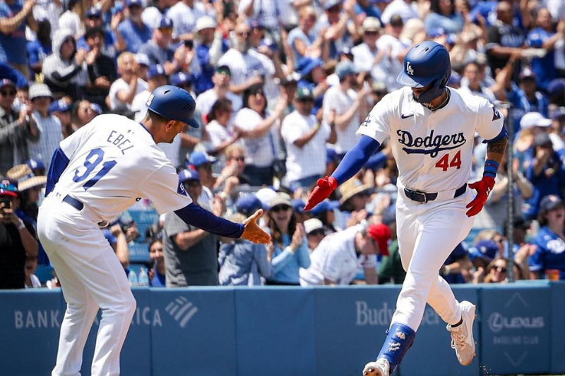 Andy Pages corriendo en su cuadrangular con los Dodgers vs. Cincinnati Reds. (Foto: 'Instagram' @dodgers)