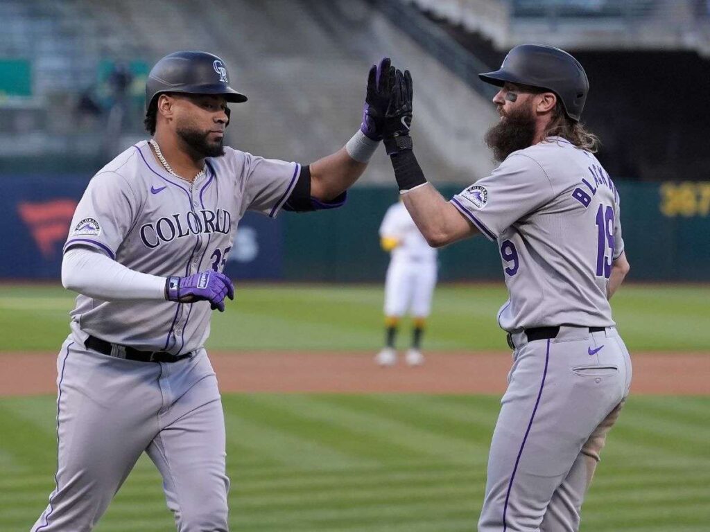 Rockies vencen con apoyo criollo