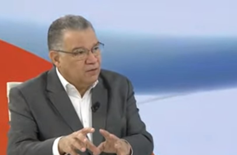 Enrique Márquez promete acabar con los apagones