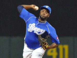 Delfines de La Guaira completó su importación