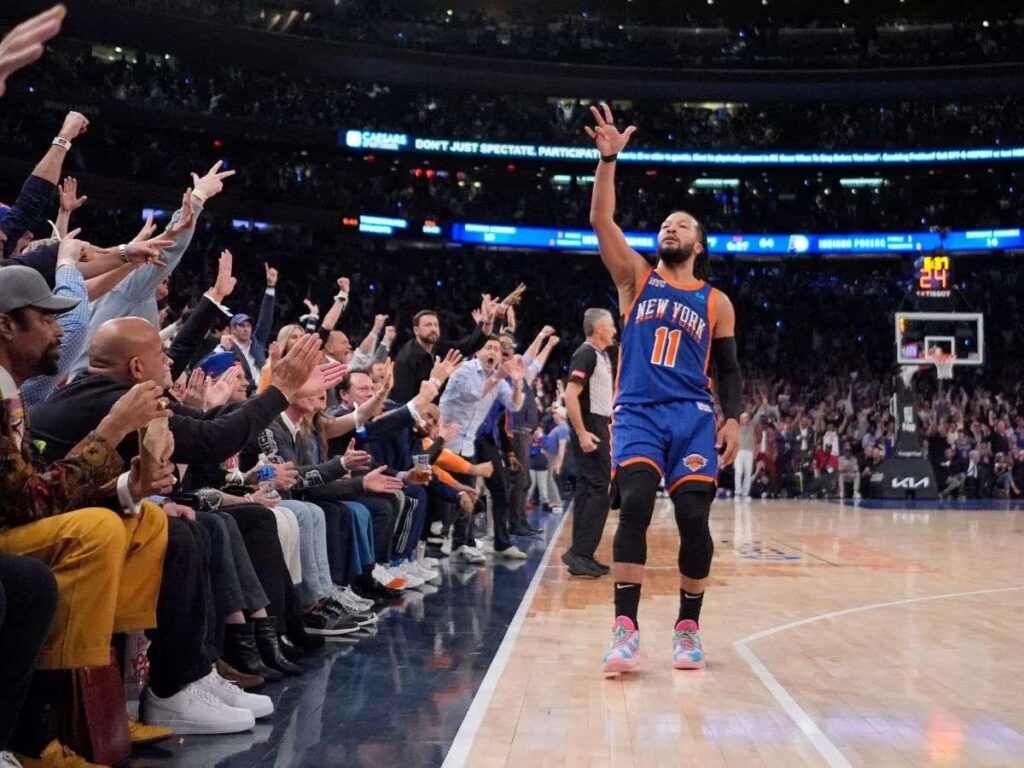 Brunson lideró a Knicks para el triunfo