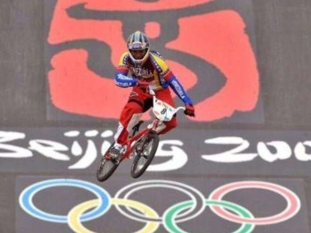 Venezuela tiene un nuevo campeón mundial de BMX Racing