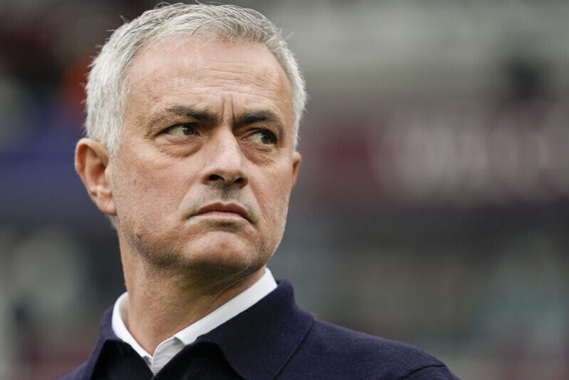 José Mourinho dirigirá a un nuevo equipo y será en el fútbol turco