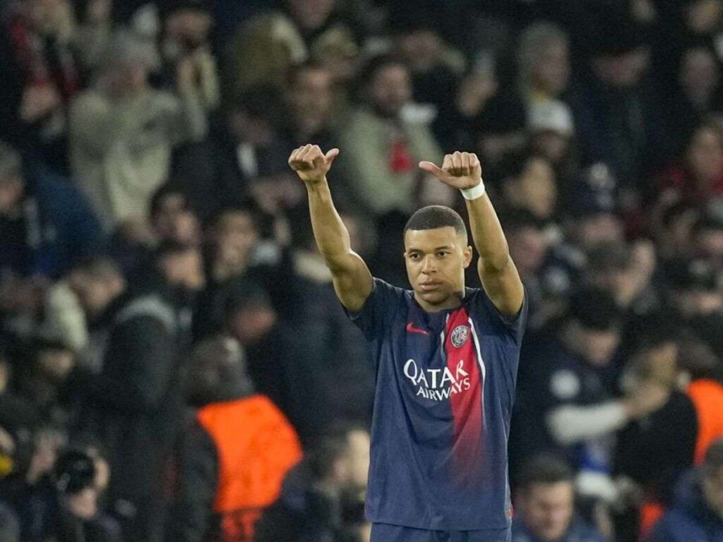 Mbappé: "Me voy con la cabeza bien en alto"