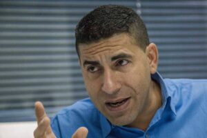 'Yo no voy a descansar hasta rescatar la tarjeta de la MUD'