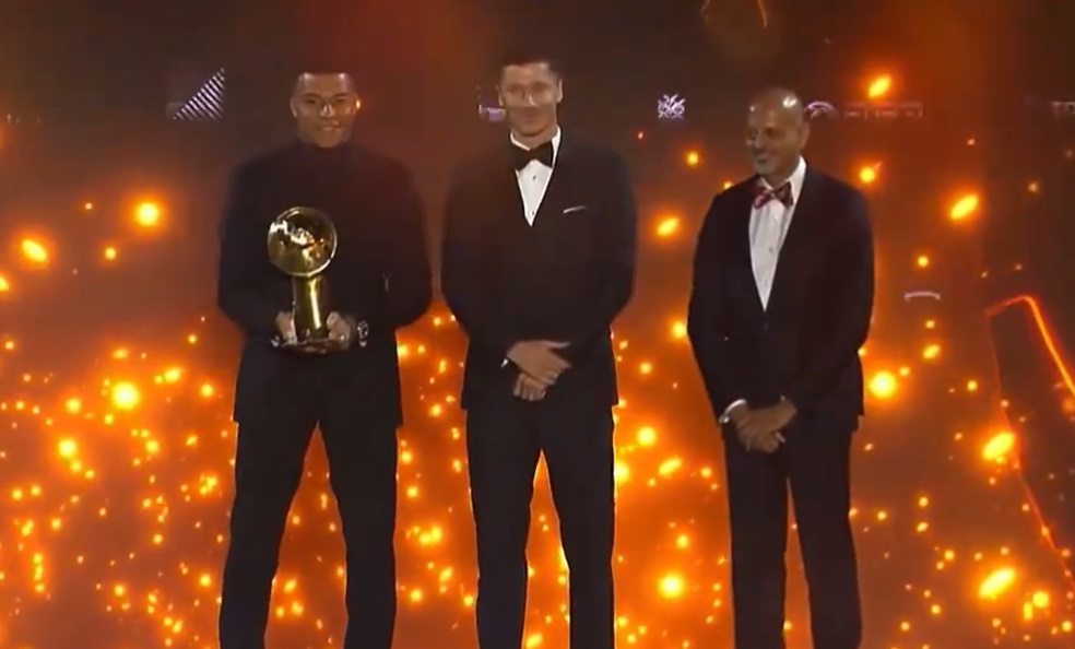 Kylian Mbappe: "Si algún día voy a la Serie A, jugaré con el Milán"