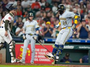 William Contreras comandó el triunfo de Milwaukee