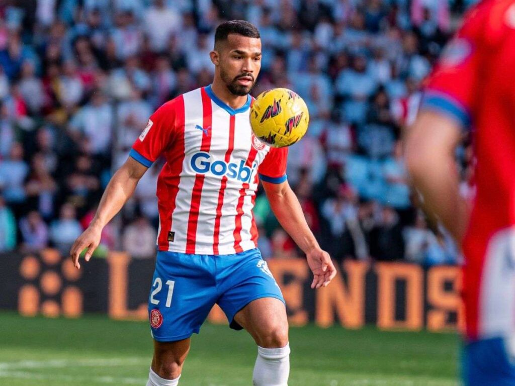 Yangel sacudió las redes en Vitoria