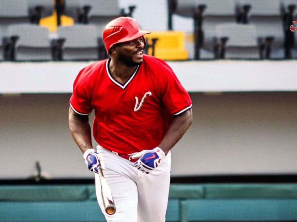 Yasiel Puig será baja por lesión muscular