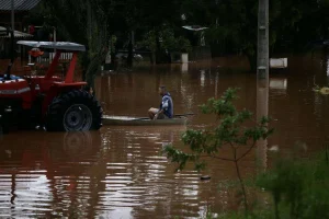 Devastadoras inundaciones cobran la vida de 40 personas en Brasil