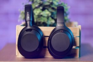 enfrentamos cara a cara los dos mejores auriculares de Sony por menos de 200 euros