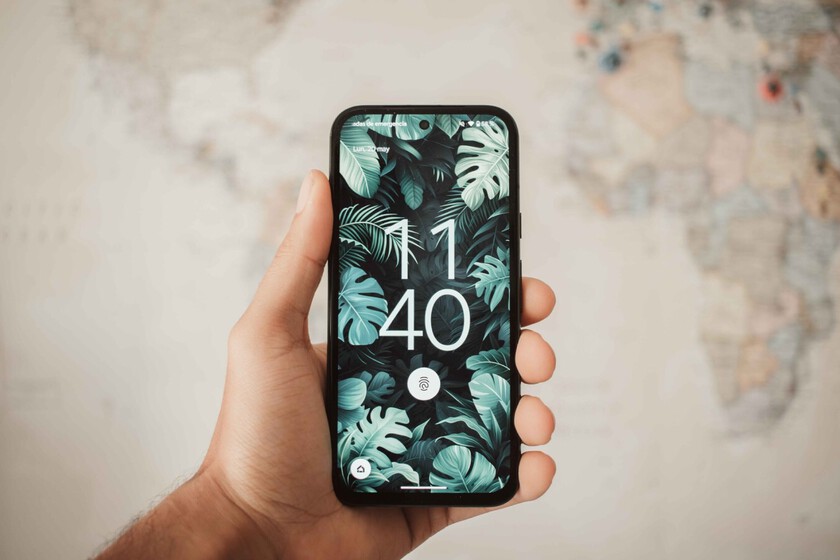 La gama media tiene tecnología de hace diez años en su pantalla. Corning quiere ponerle remedio