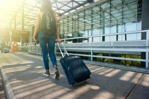 la mejor solución para recoger tu maleta cuanto antes en el aeropuerto es esta