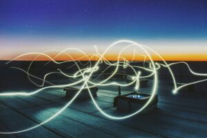 La demanda de electricidad está creciendo tanto con la IA que la Agencia Internacional de la Energía ha convocado una cumbre mundial