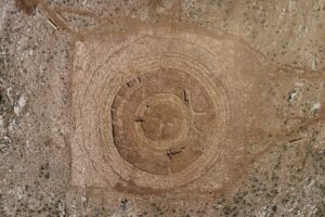 Grecia inició las excavaciones de un gran aeropuerto. Nadie imaginó que había una estructura gigante de 4.000 años