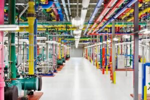 La IA consume 10 veces más energía que una búsqueda normal de Google. Podría cargar siete coches eléctricos por segundo