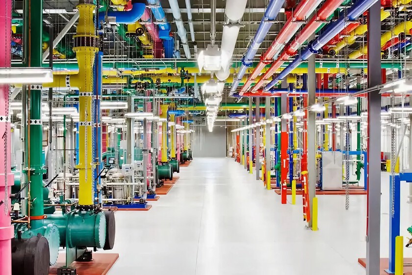 La IA consume 10 veces más energía que una búsqueda normal de Google. Podría cargar siete coches eléctricos por segundo
