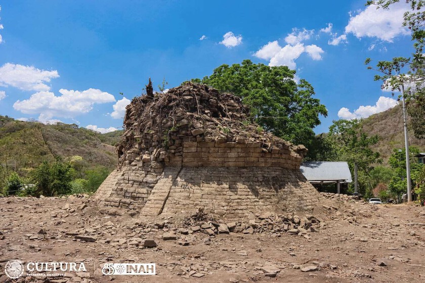 Un vecino empezó a ampliar su rancho en Tecacahuaco. En su lugar encontró una nueva joya arqueológica de México