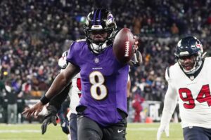 Los Baltimore Ravens anuncian su nuevo casco alternativo