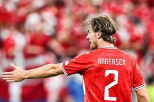 Andersen. Villano en el Alemania vs Dinamarca