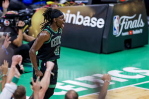Boston (United States), 10/06/2024.- Boston Celtics guard Jrue Holiday reacts during the first half of the NBA Finals game two between the Boston Celtics and the Dallas Mavericks, in Boston, Massachusetts, USA, 09 June 2024. (Baloncesto) EFE/EPA/CJ GUNTHER SHUTTERSTOCK OUT