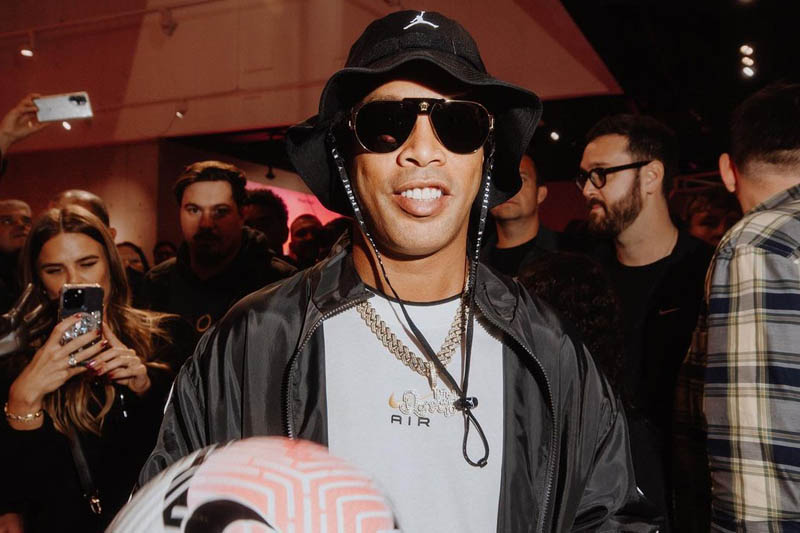 unanimo breves Ronaldinho se incorpora a la Liga Monumental