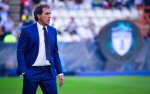 El DT de Pachuca, Guillermo Almada, previo a la final de la Concacaf Champions Cup (FOTO: 'X' Club Pachuca)