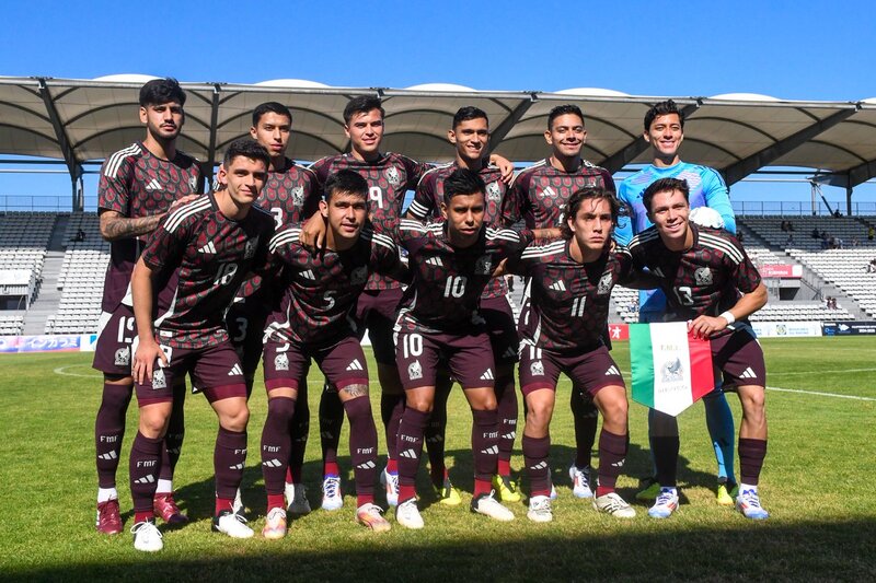 La Selección de México Sub-23 en su debut ante Francia Sub-20 en el Torneo Maurice Revello. (Foto: 'X' Selección Nacional)