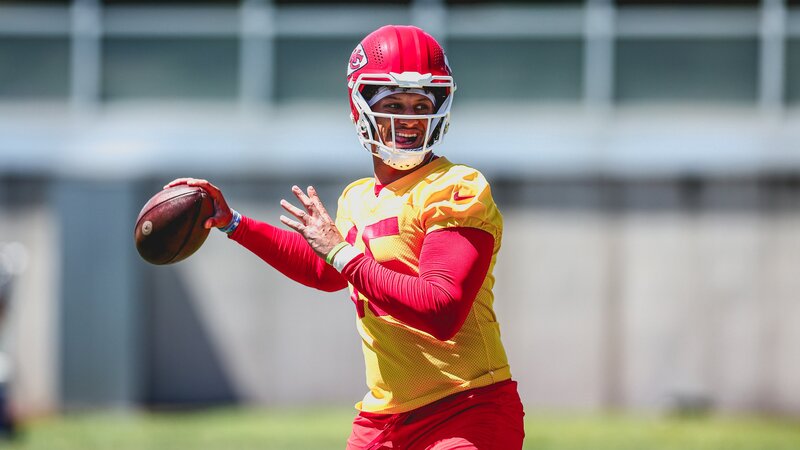 Patrick Mahomes en la práctica con los Chiefs de Kansas City. (Foto: 'X' Kansas City Chiefs)