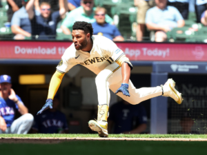 Chourio puso a vibrar a Milwaukee con HR de terreno