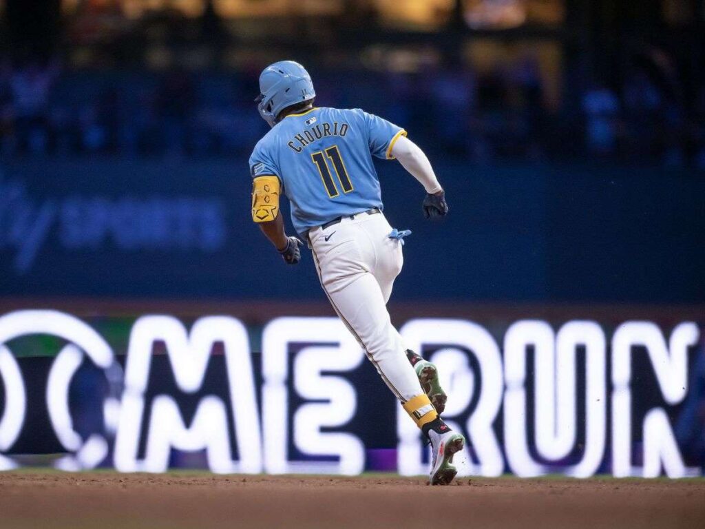 Jackson Chourio sacó su primer Grand Slam en MLB