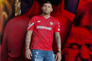 Toluca pierde a Juan Escobar por problemas de salud