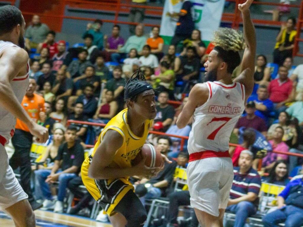 Gaiteros se creció en el PEBA ante Centauros