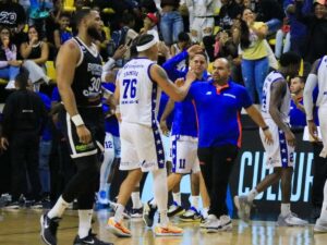 Trotamundos sacó su jerarquía para vencer a Broncos
