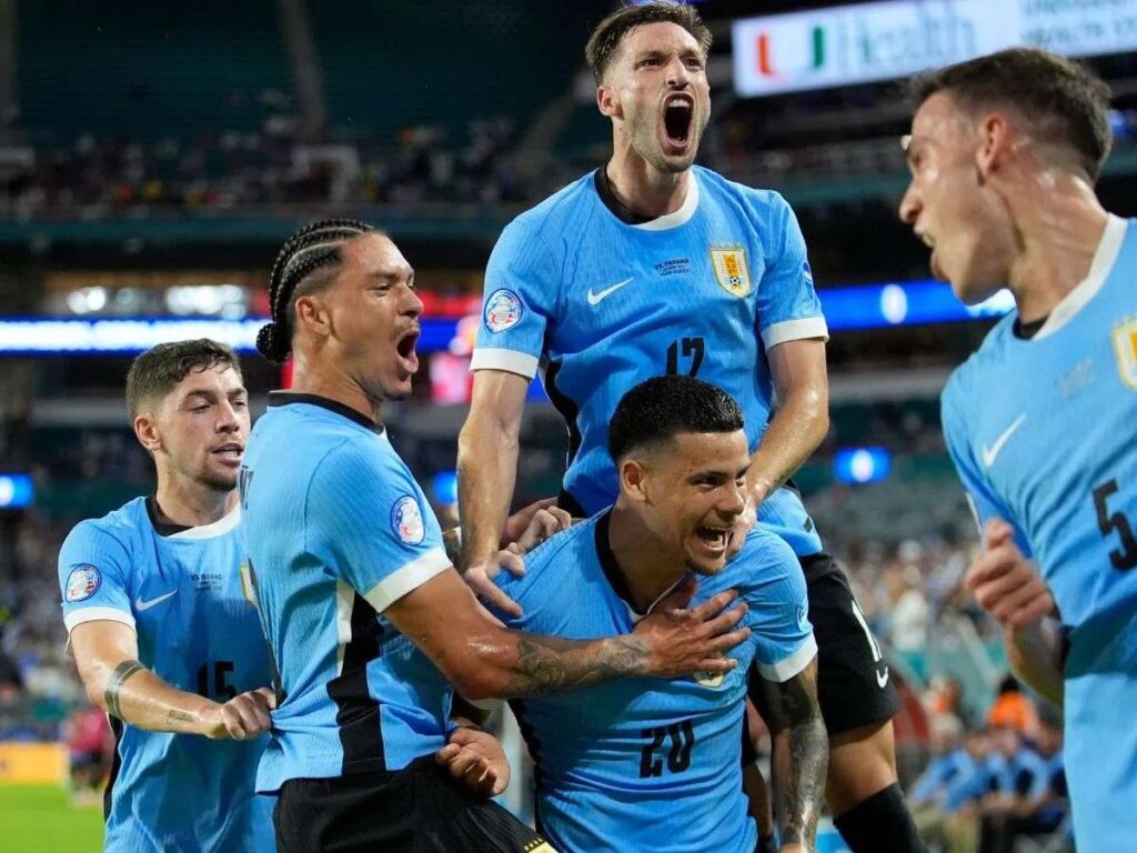 Uruguay inició con fuerza en Copa América